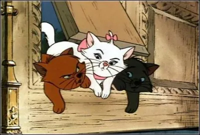 Dans ''les Aristochats'', les chatons de Duchesse s'appelle : Marie, Berlioz et...