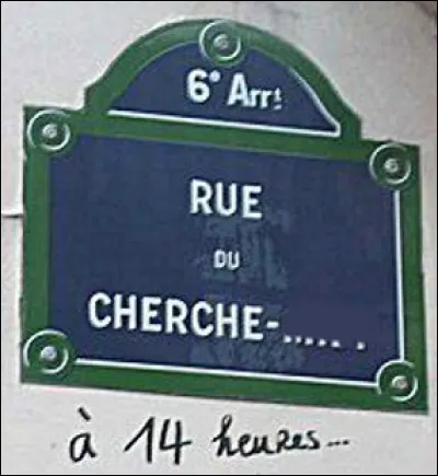 "Au soleil, sous la pluie,
à minuit " ou à cet horaire précis,
Paraît-il qu'on peut tout trouver,
"Aux Champs-Elysées !"
Mais à cette faim,
faut-ll vous faire un Dassin ?
Et "dans ce beau roman, dans cette belle histoire,
Cette romance d'aujourd'hui",
Alors que lui "remonte là-haut dans le brouillard,
Elle s'en retournait" vers cet endroit précis...

Qui est-il ?