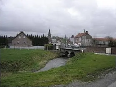 Nous sommes dans les Hauts-de-France, à Montay. Village de l'arrondissement de Cambrai, il se situe dans le département ...
