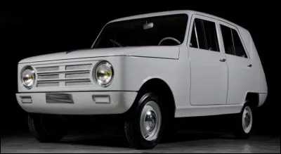 Un véhicule qui n'a pas arrondi ses angles... ni ses fins de mois ! Qui a fait ça, en 1965 ?