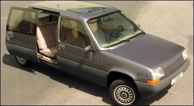 Ce "Supervan" 5 de 1985 a fait long feu, tout comme son carrossier d'ailleurs... Lequel ?
