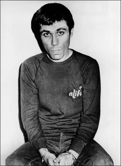 Le 13 mai 1981, un attentat est commis place Saint-Pierre à Rome. Qui est visé par le turc Mehmet Ali Ağca ?