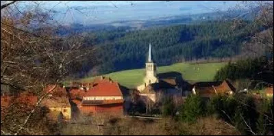 Montmelard est un village Sa&ocirc;ne-et-Loirien situ&eacute; dans l'ancienne r&eacute;gion ...