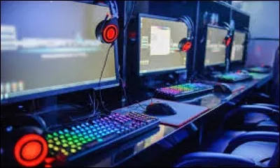 Fréquentes-tu les cybercafés ou mangas-cafés ?