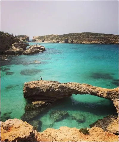 Autre pays sans voix ferrée, il est aussi celui de la seule langue sémitique parmi les 24 de l'UE. Quelle est cette langue ?