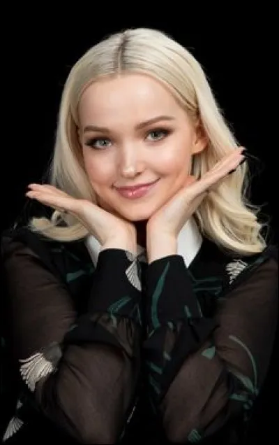 En 2013, qui joue-t-elle dans "Malibu Country" ?