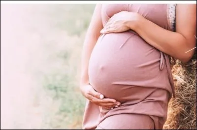 Année : 2015
Genre : Policier/Drame 
Personnages : Adam/Corinne/Suzanne/Kimberly. 
Indices : Avocat/Mensonge/Inconnu/Club sportif. 
Quel est ce roman ?