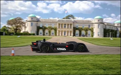 Où se situe le lieu de production des Rolls Royce ?