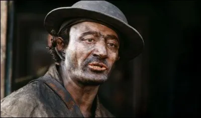 Qui est le personnage de Jean-Pierre Bisson ?