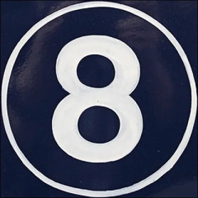 Année : 1936
Héros : Hercule Poirot 
Personnages : Ariadne/Roberts/Meredith/Despard.
Indices : Dîner/Couteau/Fauteuil/Criminel impuni. 
Quel est ce roman ?