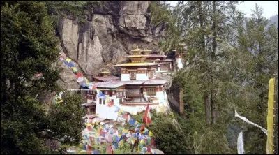 Le nom historique du Bhoutan est Druk Yul, qui signifie " Terre du  "