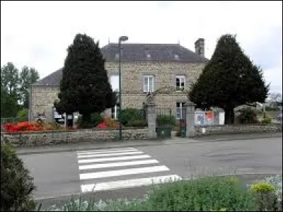 Pour finir, je vous emmène dans les Pays-de-la-Loire, à Saint-Mars-sur-Colmont. Nous serons dans le département ...