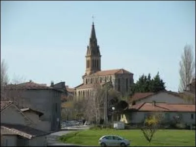 Marches est un village d'Auvergne-Rhône-Alpes, entre la vallée du Rhône et le Vercors, situé dans le département ...