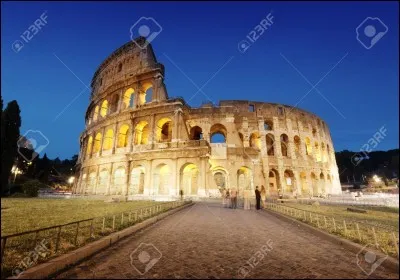 Le Colisée de Rome a été construit...
