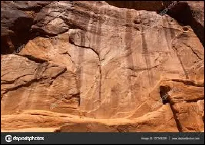 Le plein, s'il vous plaît, c'est le...