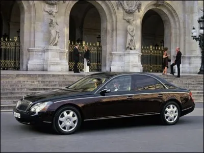 En 2006, il fallait dépenser le prix d'une (belle) maison - soit 400 000 $ - pour un modèle de cette marque : aujourd'hui, vous l'achetez pour le prix d'un parking parisien ! Ah bon ?