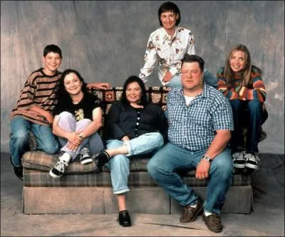 (Roseanne) Qui interprtait le mari de Roseanne Barr ?