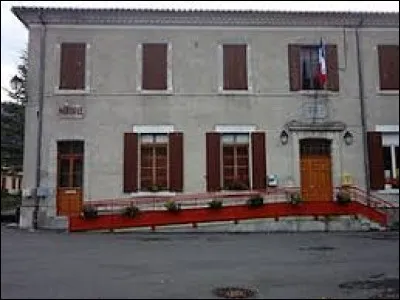 Village Bas-Alpin, Les Omergues se situe en région ...