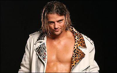 Qui est ce catcheur renvoyez le 30 juillet 2009 ?