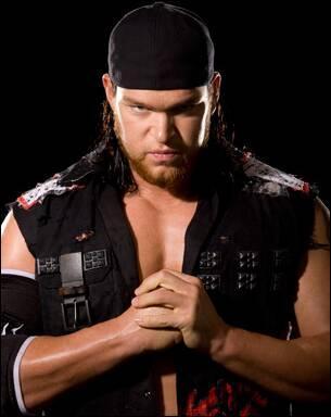 Qui est ce catcheur renvoyez le 8 mars 2009