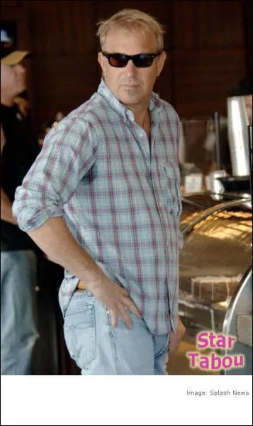 Il a dans avec les loups.