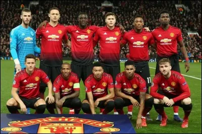 Quel joueur a le plus gros salaire à Manchester United ?