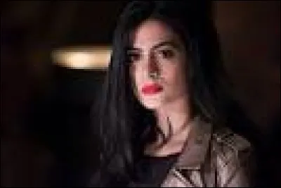 Qui sauve Isabelle de sa crise de dépendance au Linfen ?