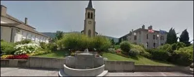 Nous sommes en Auvergne-Rhône-Alpes, à Saint-Cergues. Ville de l'agglomération transfrontalière du Grand Genève, elle se situe dans le département ...