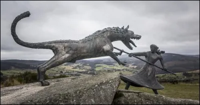 La Bête du Gévaudan est un animal légendaire qui a fait une centaine de victimes (morts ou blessés) dans les années 1760, dans la région du Gévaudan. Dans quel département actuel se situe principalement le Gévaudan ?