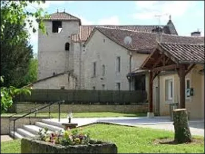 Nous terminons cette balade en Nouvelle-Aquitaine, à Vilhonneur. Ancienne commune, elle se situe dans le département ...