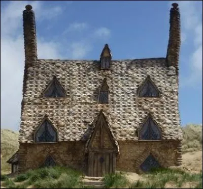 Dans lequel des films de Harry Potter voit-on la Chaumière aux Coquillages ?