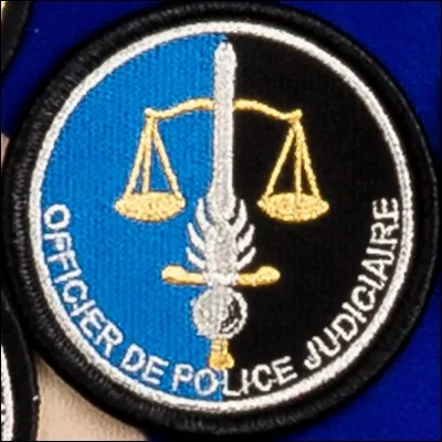 Quelle est l'abréviation de "officier de police judiciaire" ?
