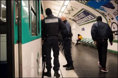 Quel est l'abréviation du "Groupe de protection et de sécurisation des réseaux" ?