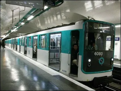 Quels sont les terminus de la ligne 11 ?