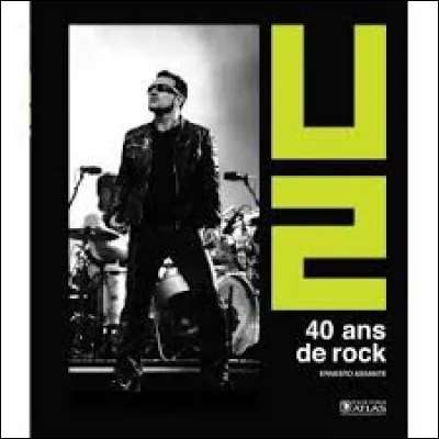 Combien de membres composent le groupe U2 ?