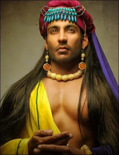 Troisième fils de David, ce roi d'Israël était le bellâtre de son royaume. Qui est-il ?