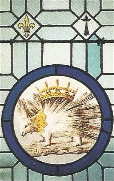 De quel roi de France le porc-épic était-il l'emblème ?