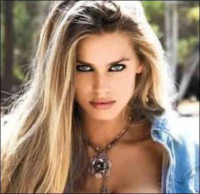 Qui est cette actrice ?