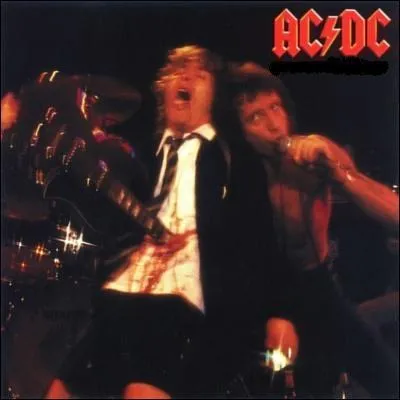 Je suis le premier album live sorti en 1978. Quel est mon nom ?