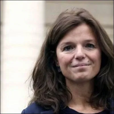 Elle a écrit "Naissance d'un pont" en 2010....