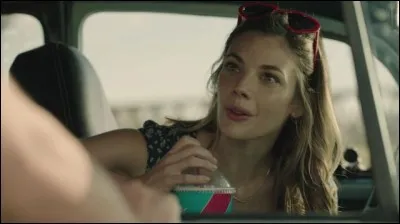 Avec qui miss Grundy a-t-elle eu une relation ?