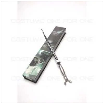 À qui appartient cette baguette ?