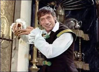 LA FOLIE DES GRANDEURS - Comment s'appelle le valet de Don Salluste (Louis de Funès) dans ce film sorti en 1971 ?
