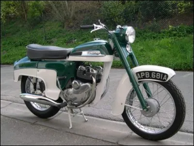 Quel est le constructeur ?