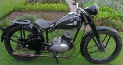 Quel est le constructeur ?