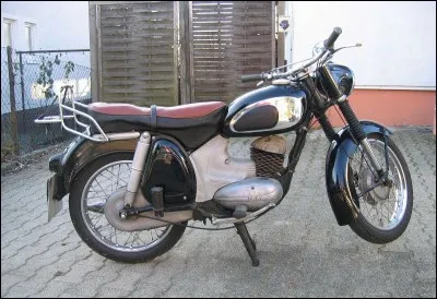 Quel est le constructeur ?