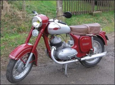 Quel est le constructeur ?