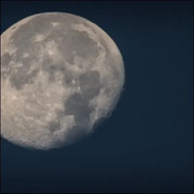 Quel est l'ordre d'apparition des différentes phases principales de la Lune ?