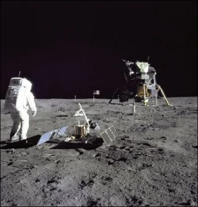Combien d'astronautes américains ont marché sur la Lune lors de la mission Apollo ?