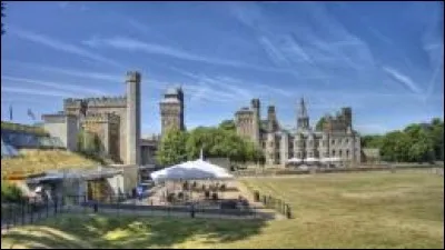 Cette capitale britannique est située sur la rivière Taf.